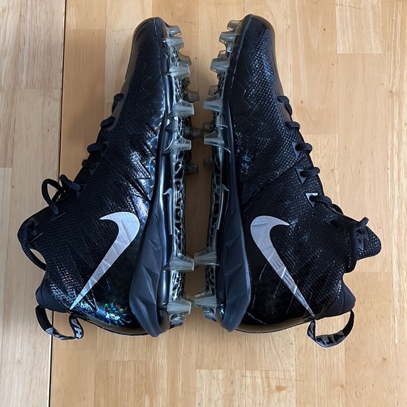 Nike Alpha Menace Pro Mid Football Cleats Black Silver 880410-010 - Picture 5 of 7